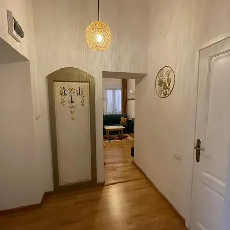 Casa Lais * براشوف