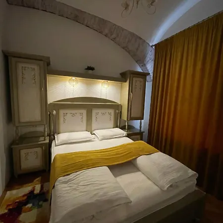 Casa Lais * براشوف